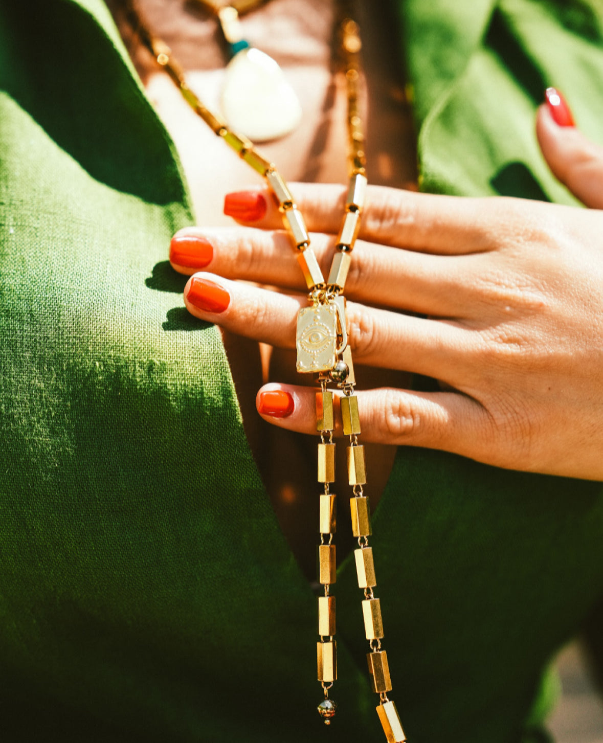 COLLIER SEKHMET