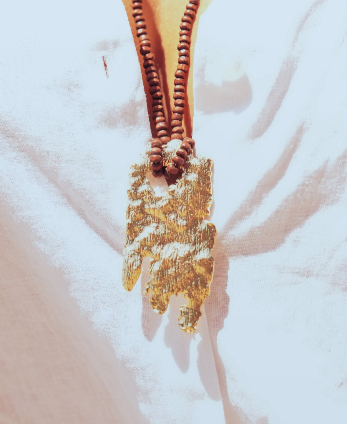 COLLIER BOIS SACRÉ